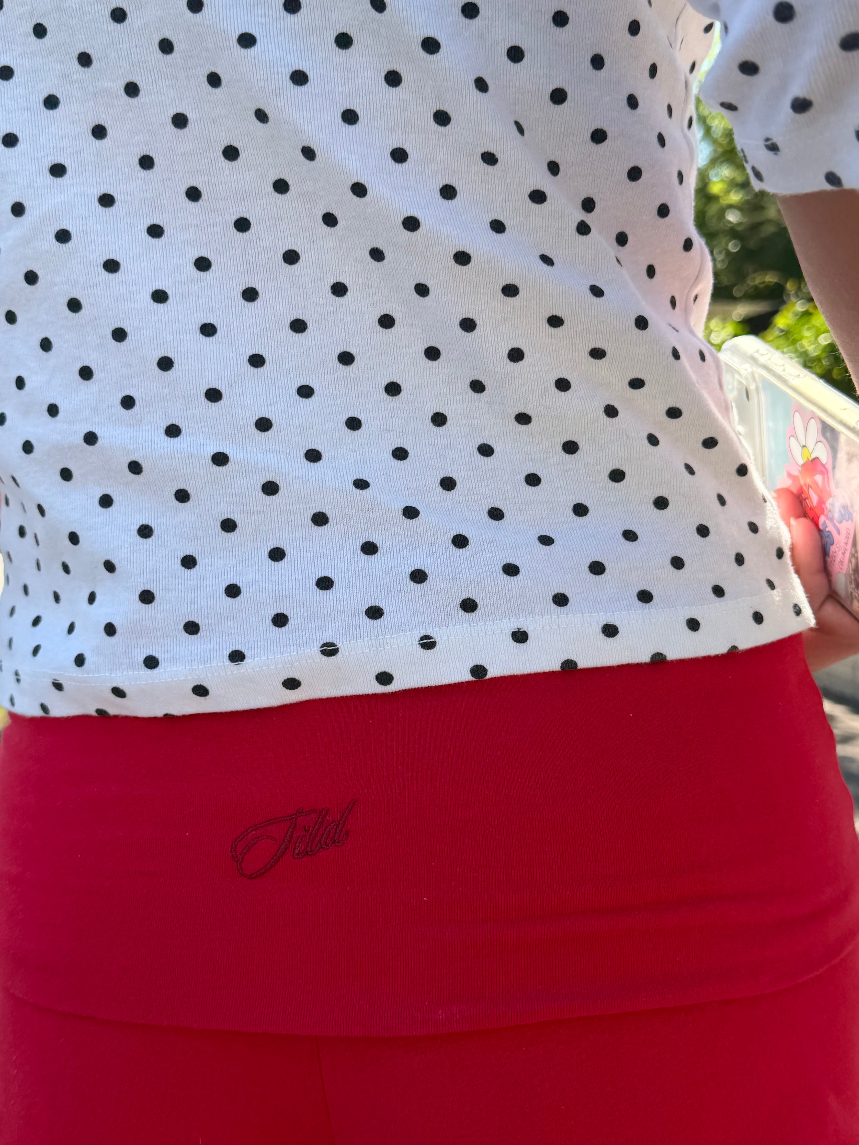 Red Cordelia booty short